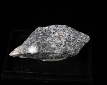 Pinakiolite